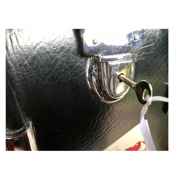 Vintage Camera Bag - Picture 4 of 10